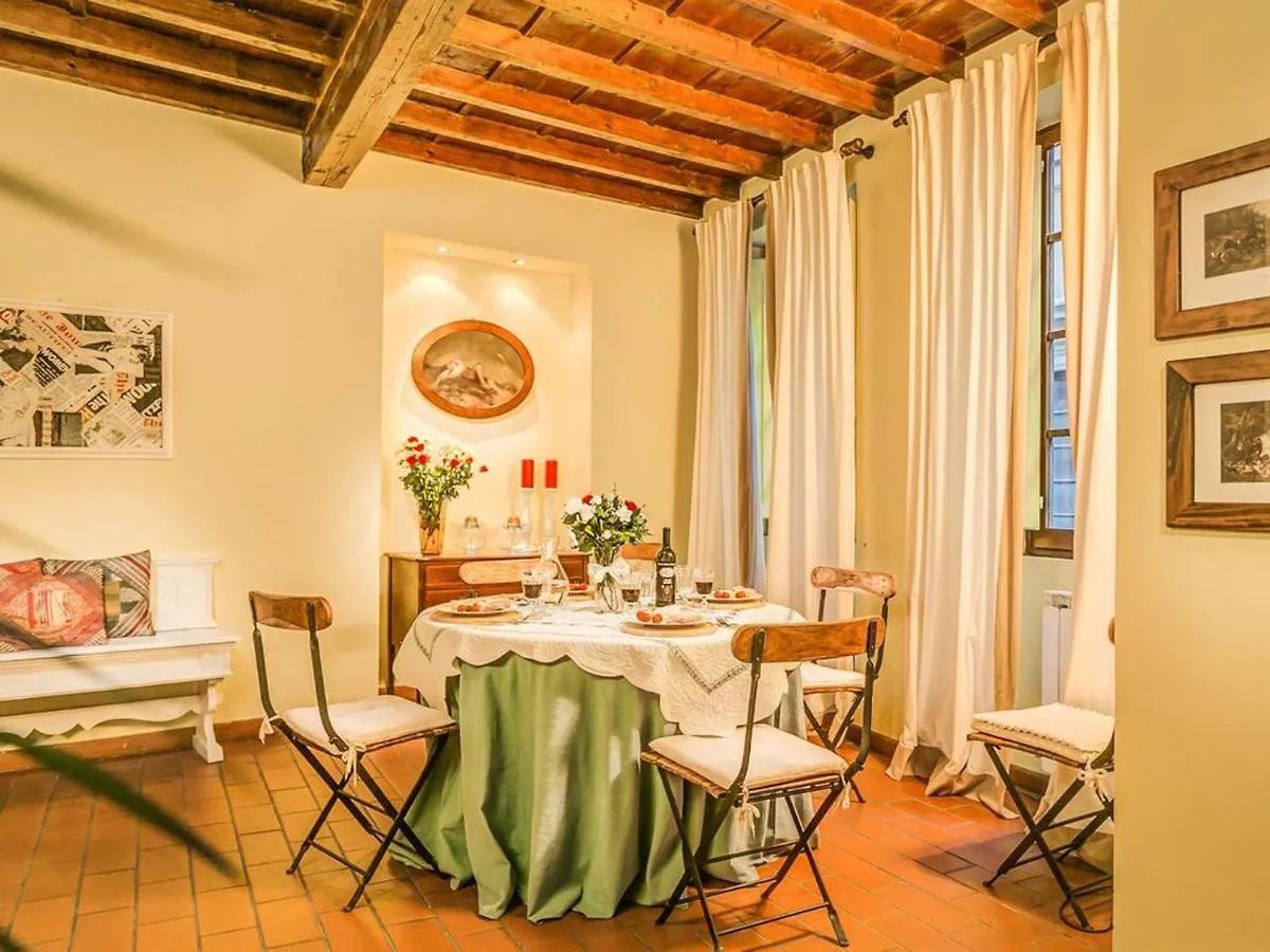 Beautiful Florence Apartment