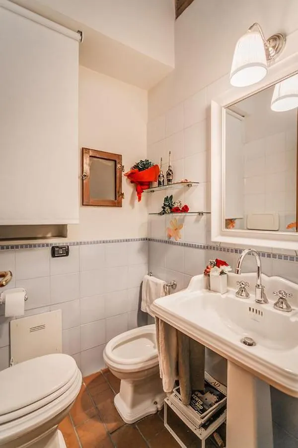Beautiful Florence Apartment